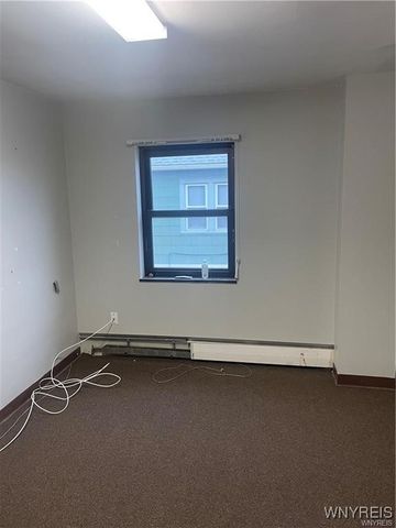 36 Flohr Avenue, West Seneca, NY 14224