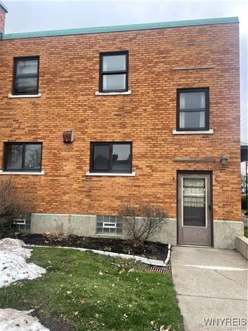 36 Flohr Avenue, West Seneca, NY 14224