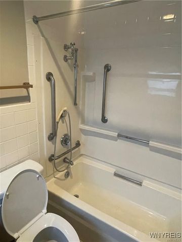 36 Flohr Avenue, West Seneca, NY 14224