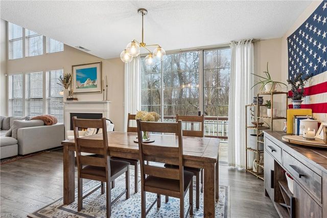 812 Greystone TRCE, Newport News, VA 23602