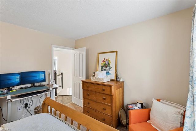 812 Greystone TRCE, Newport News, VA 23602