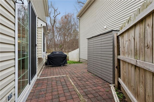 812 Greystone TRCE, Newport News, VA 23602