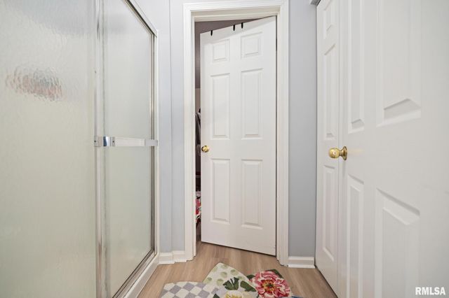 5200 N Knoxville Ave Apt 107N, Peoria, IL 61614