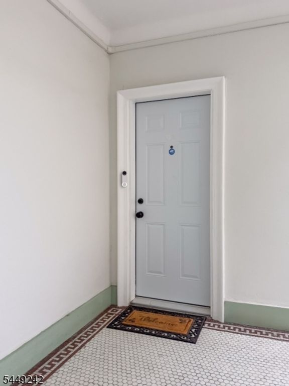 523 34Th St D1, Union City, NJ 07087 — photo 4