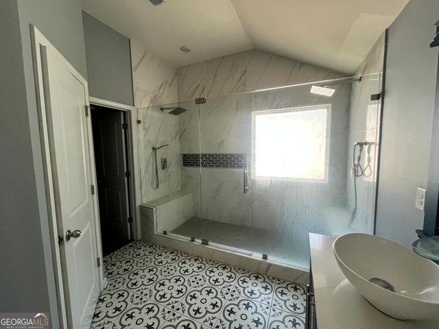 2272 Annes Lake Circle, Lithonia, GA 30058