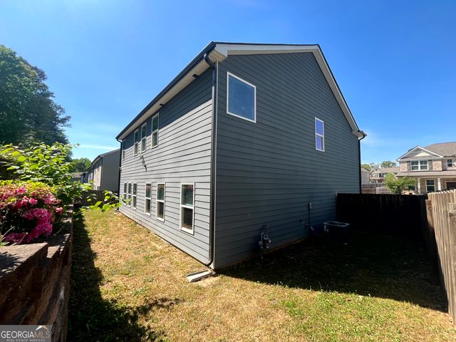 2272 Annes Lake Circle, Lithonia, GA 30058