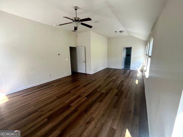 2272 Annes Lake Circle, Lithonia, GA 30058