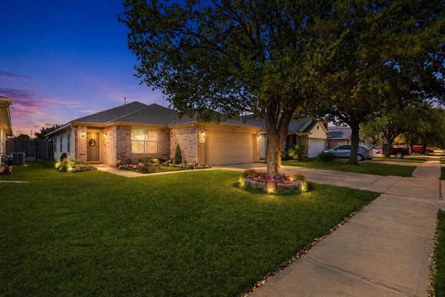 21639 Falvel Misty Drive, Spring, TX 77388