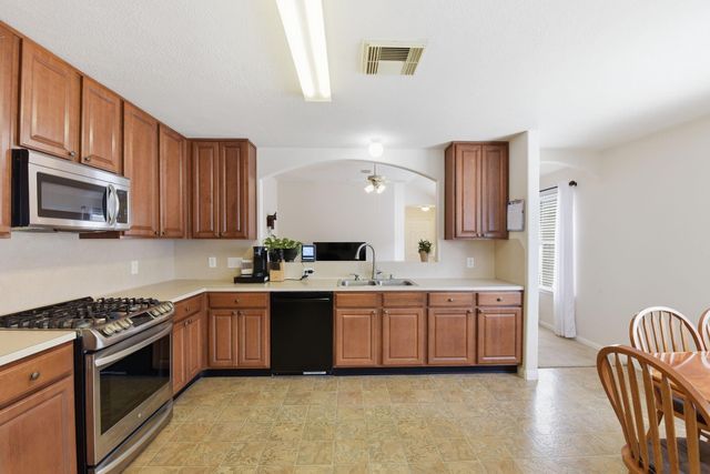 21639 Falvel Misty Drive, Spring, TX 77388