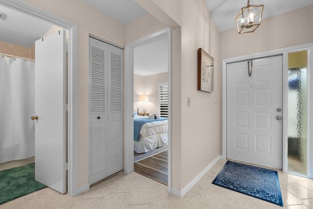 1544 SW Silver Pine Way 104f, Palm City, FL 34990