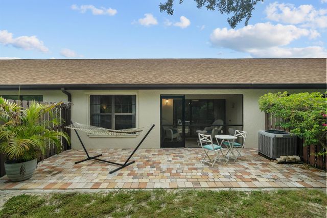 1544 SW Silver Pine Way 104f, Palm City, FL 34990