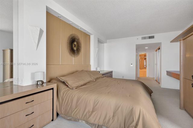 21205 YACHT CLUB DR 2409, Aventura, FL 33180