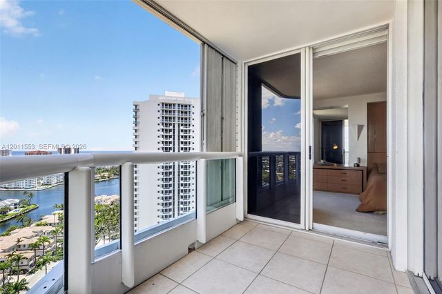 21205 YACHT CLUB DR 2409, Aventura, FL 33180