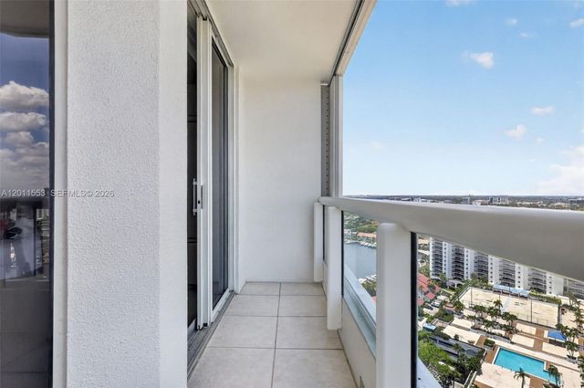 21205 YACHT CLUB DR 2409, Aventura, FL 33180