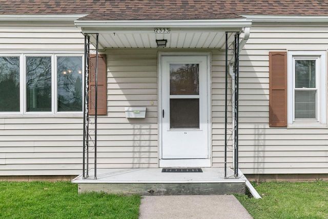 2333 ASHLAND STREET, Oshkosh, WI 54901