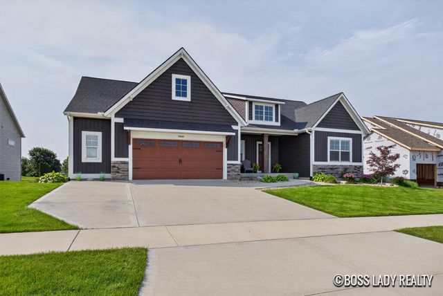 9560 Fields Drive 37, Zeeland, MI 49464