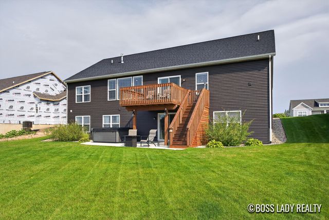 9560 Fields Drive 37, Zeeland, MI 49464