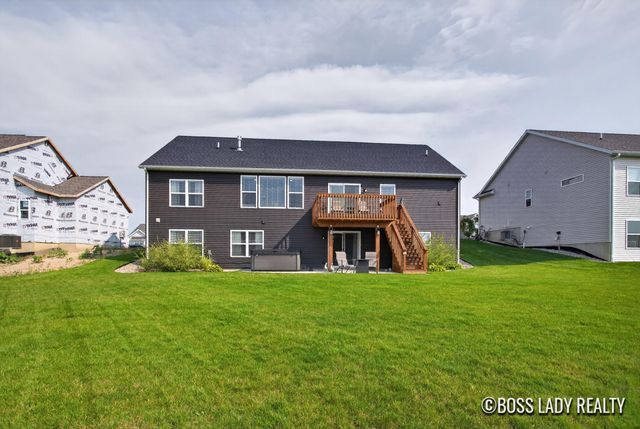 9560 Fields Drive 37, Zeeland, MI 49464