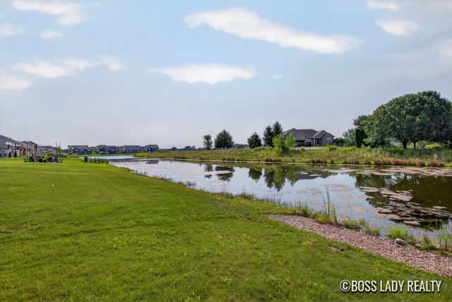 9560 Fields Drive 37, Zeeland, MI 49464