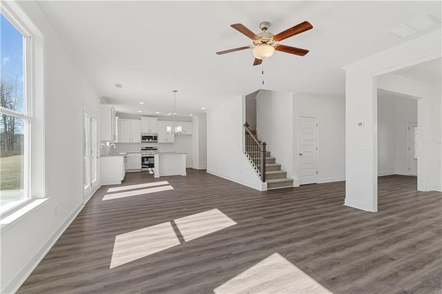 7272 Millbrae Walk, Flowery Branch, GA 30542
