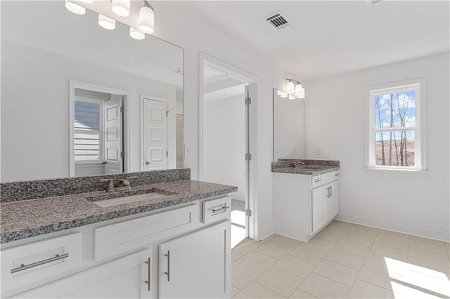 7272 Millbrae Walk, Flowery Branch, GA 30542