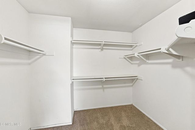 556 Myrtle Court, Oak Park, CA 91377