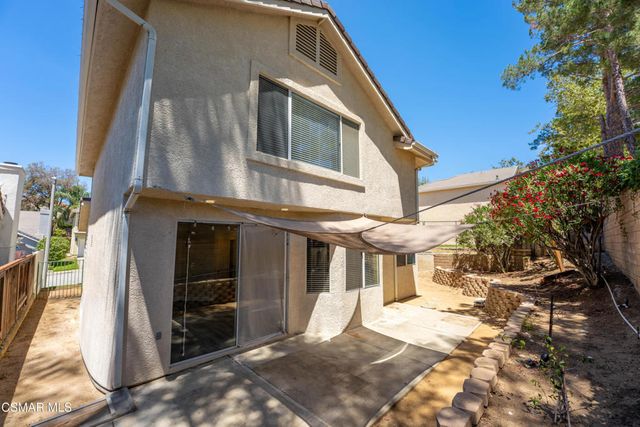 556 Myrtle Court, Oak Park, CA 91377