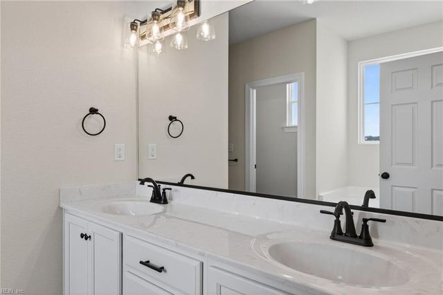 1924 Hungarian RD, Chesapeake, VA 23322