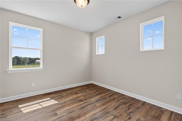 1924 Hungarian RD, Chesapeake, VA 23322