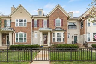 673 Central Avenue, Deerfield, IL 60015