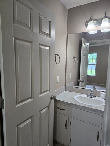 104 Mahoney Drive, Beebe, AR 72012