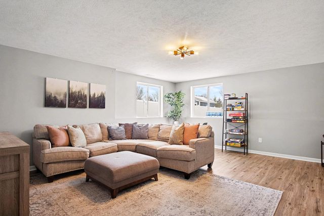 6694 Dutton Trail Drive Se, Gaines Twp, MI 49316