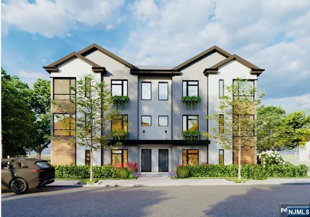 233 Runyon Street, Newark, NJ 07108