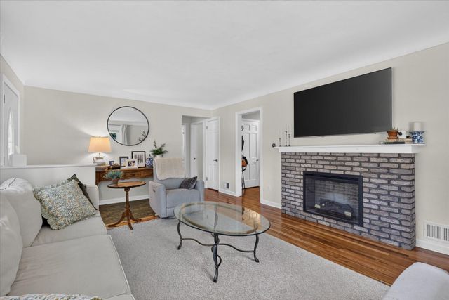 754 Collindale Avenue Nw, City Of Grand Rapids, MI 49504