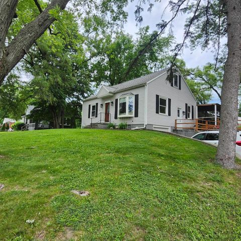 754 Collindale Avenue Nw, City Of Grand Rapids, MI 49504