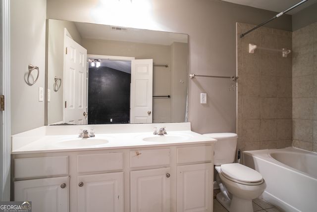 980 Prestwyck Court, Alpharetta, GA 30004