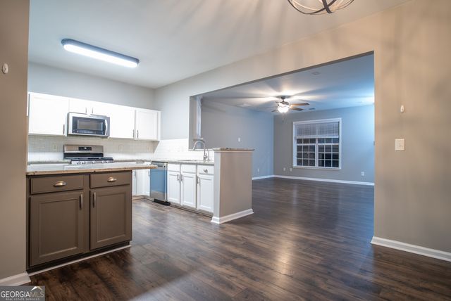 980 Prestwyck Court, Alpharetta, GA 30004