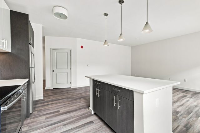 99 Tremont St 118, Boston, MA 02135