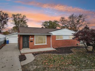 4749 Lutz Drive, Warren, MI 48092