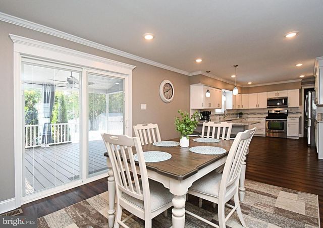 6073 MARK CIR, Bensalem, PA 19020