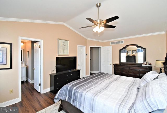 6073 MARK CIR, Bensalem, PA 19020