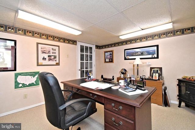 6073 MARK CIR, Bensalem, PA 19020