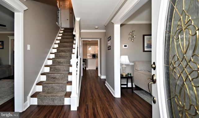 6073 MARK CIR, Bensalem, PA 19020