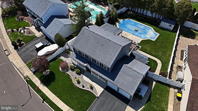 6073 MARK CIR, Bensalem, PA 19020