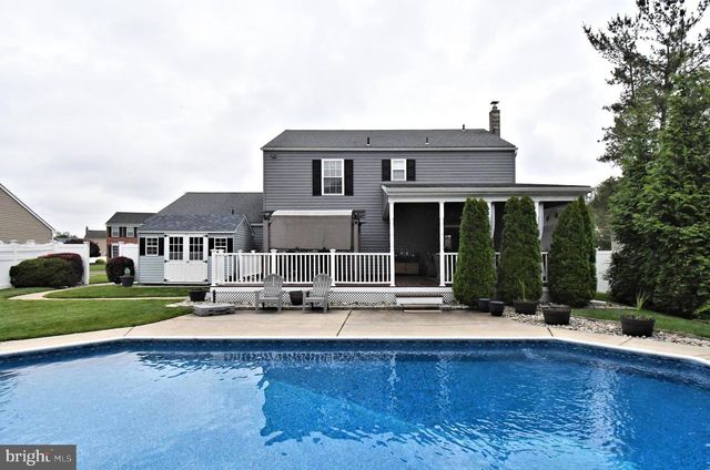 6073 MARK CIR, Bensalem, PA 19020