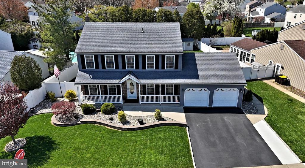6073 MARK CIR, Bensalem, PA 19020
