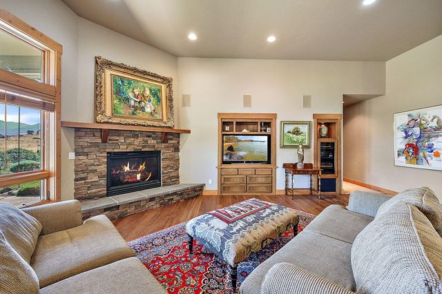 1475 Dead Indian Memorial Road, Ashland, OR 97520