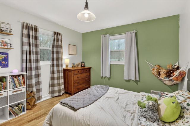 11917 Yorkshire, Ross Twp, MI 49083