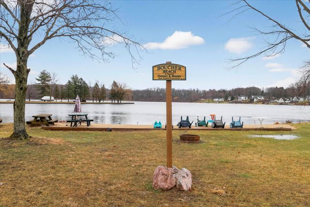 11917 Yorkshire, Ross Twp, MI 49083