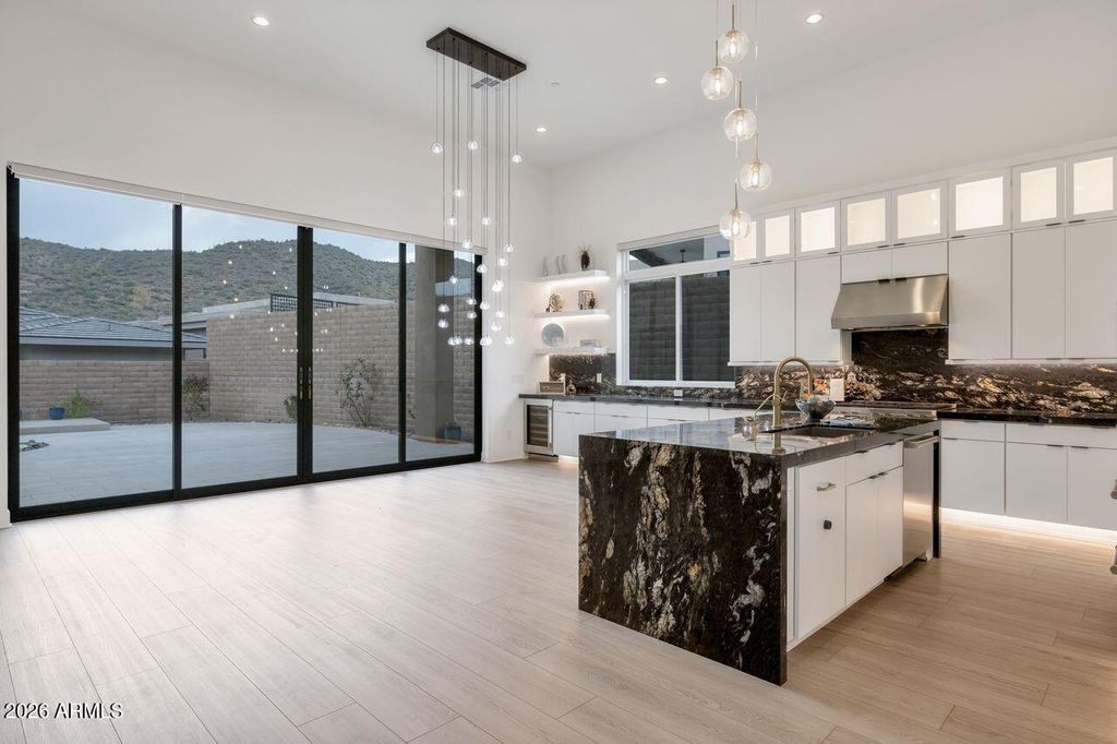 14141 E HIGHLAND Avenue, Fountain Hills, AZ 85268 — photo 4